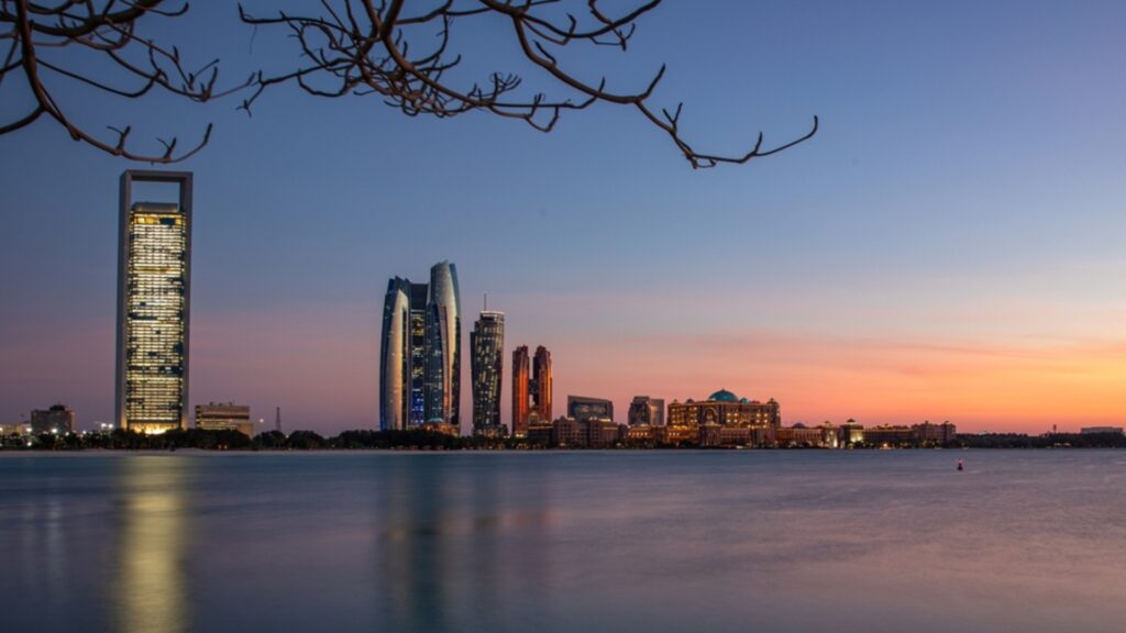 Abu Dhabi stock market foreign investment Q1 2025
