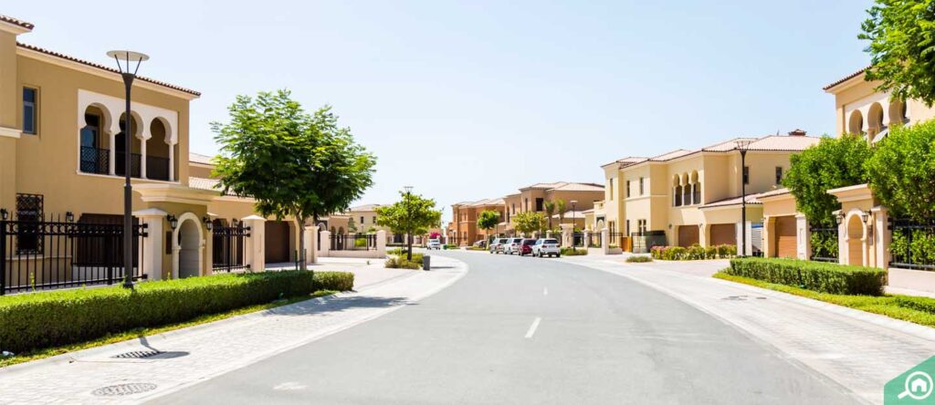 Luxury living in downtown vs suburban Abu Dhabi