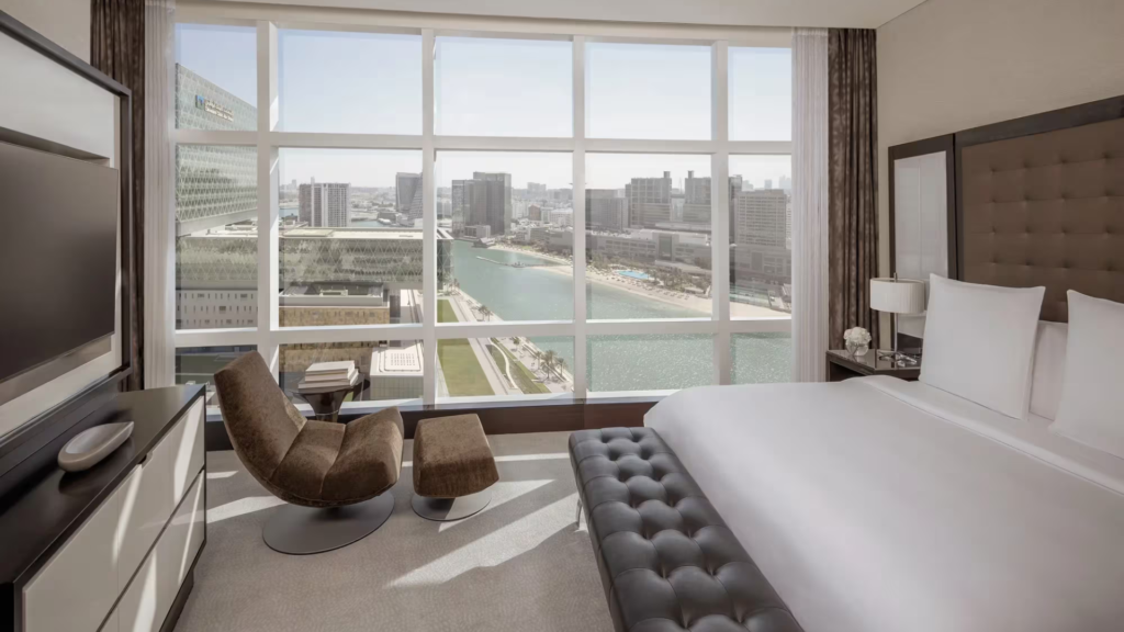 luxury serviced apartments Abu Dhabi investment