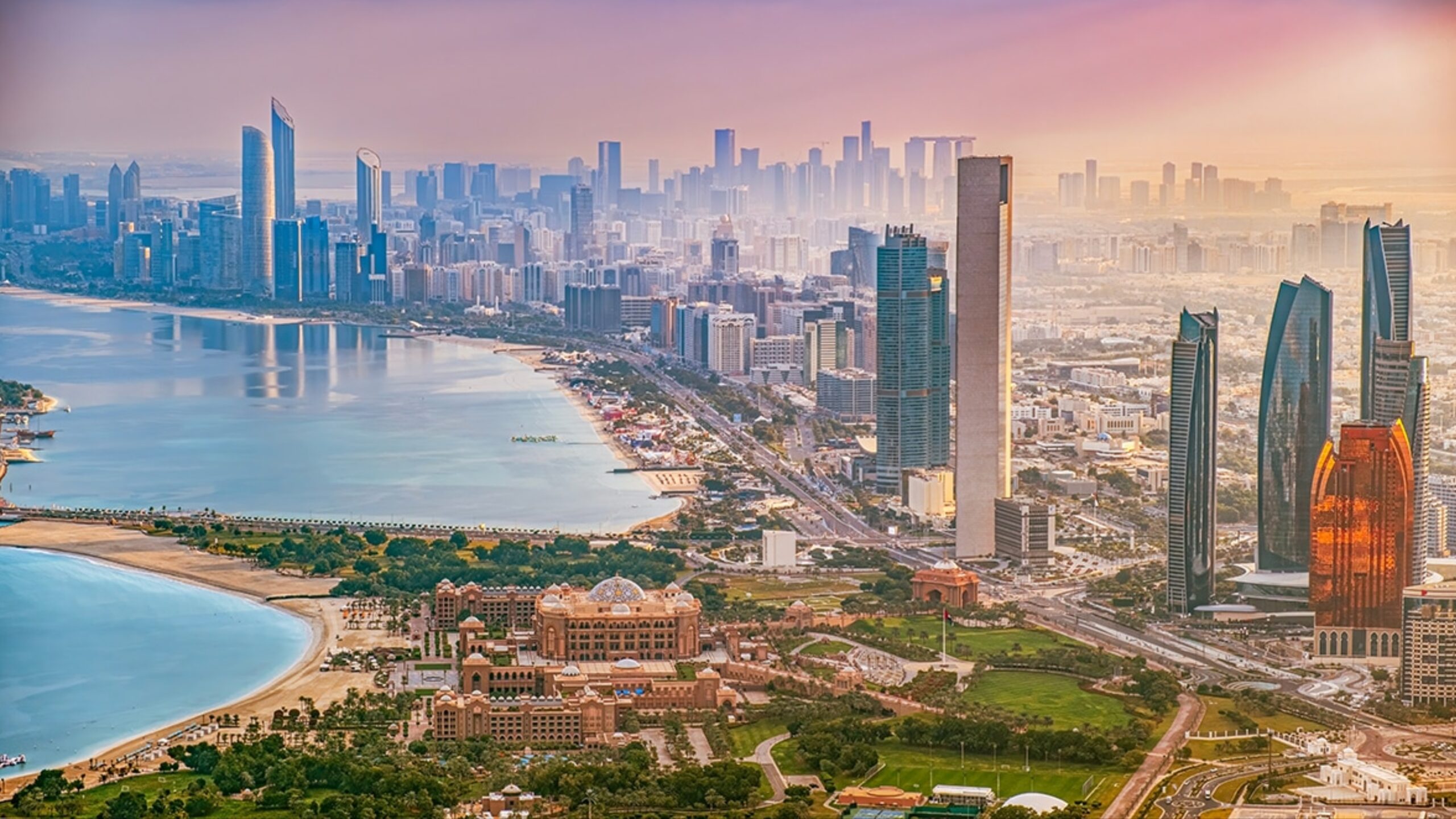 Abu Dhabi Luxury Real Estate Investment